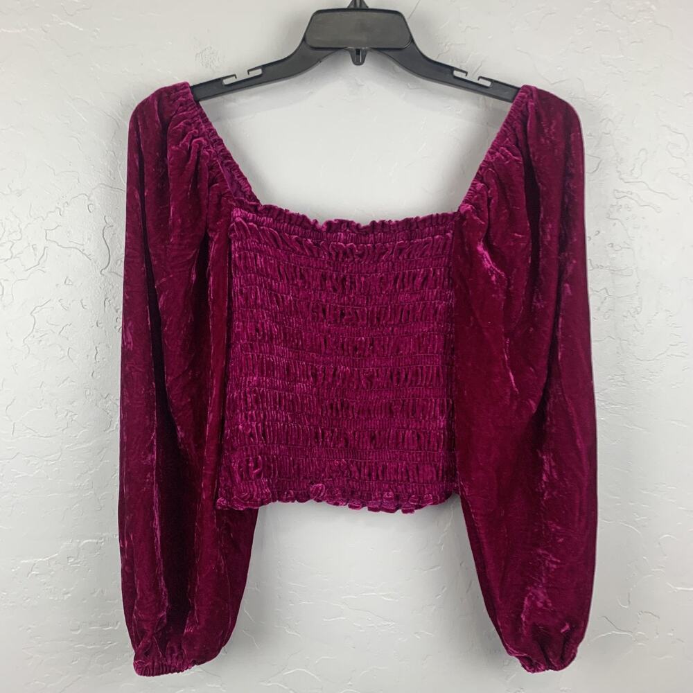 Anthropologie Velvet Blouse Womens Medium Pink Off Smocked Coquette Cropped